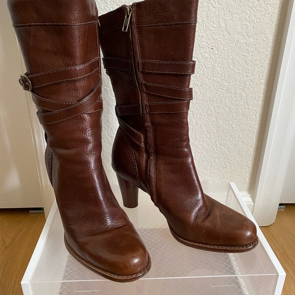 UGG Shoes - UGG Women's Caroline Boots Brown sheepskin Leather Moto Strap Heeled size 8